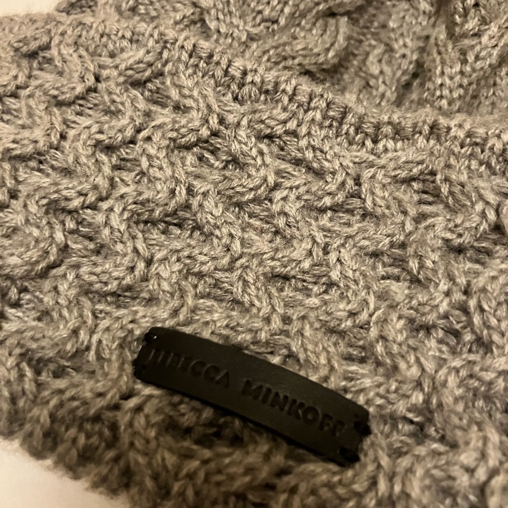 New RM Ribbed Knit hat - Picture 3 of 7